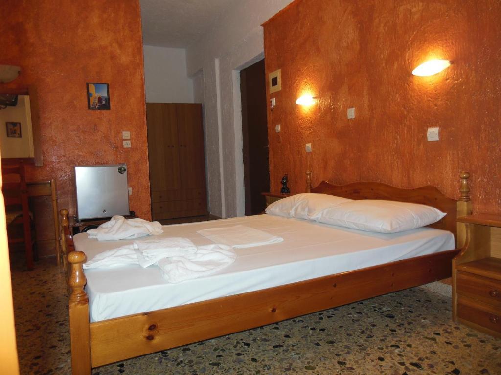 Santa Irini Hotel Perissa  Zimmer foto